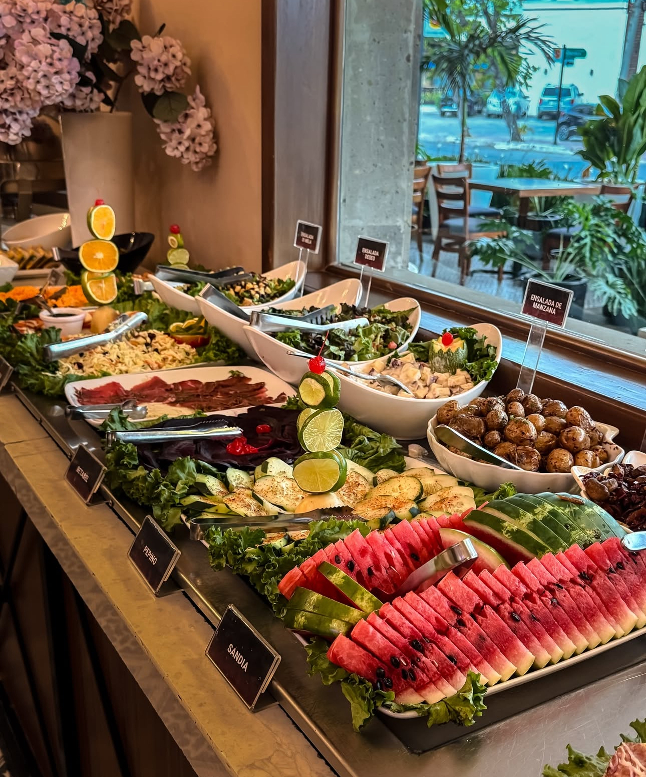 Plato con cortes de carne de res